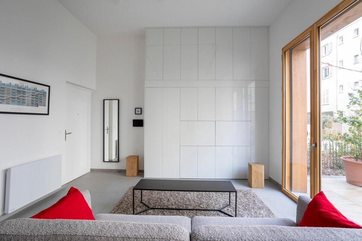Modern Loft In Paris Montreuil Apartment Montreuil  Bagian luar foto